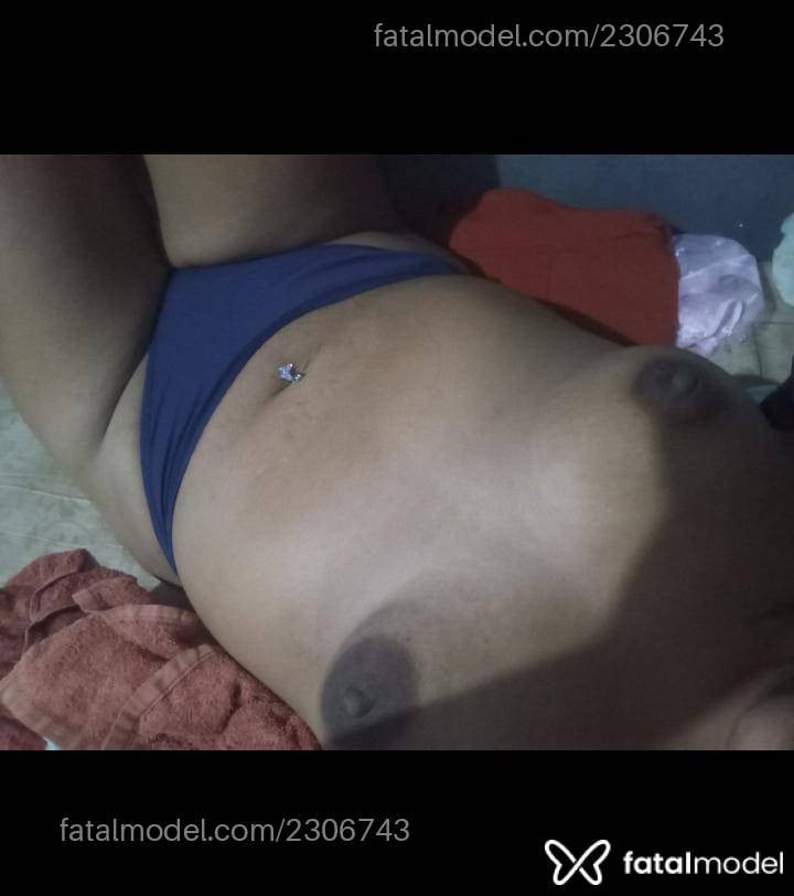 Acompanhante mulher morena (o) de olhos castanhos - Luana