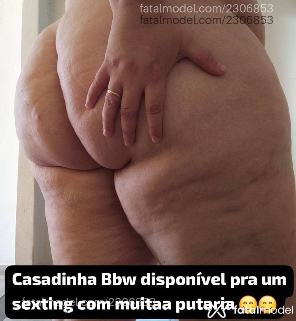 Acompanhante mulher loira (o) de olhos castanhos - Joyce Louher