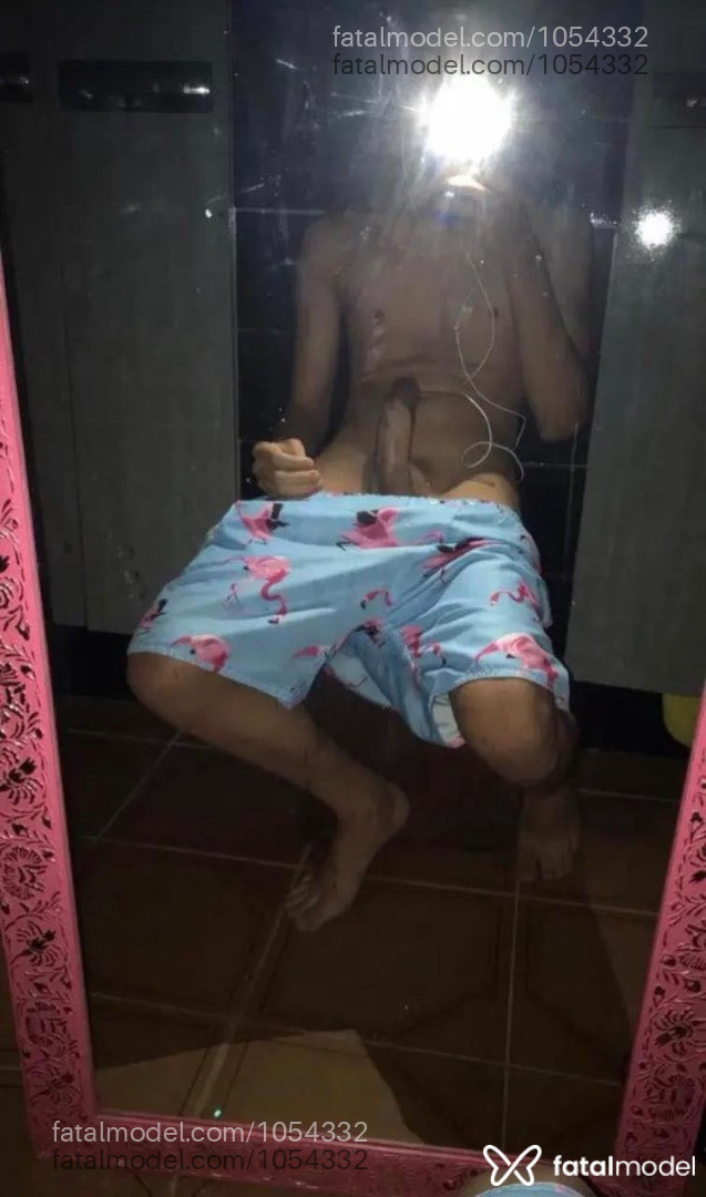Acompanhante homem morena (o) de olhos castanhos em Assis Acompanhante homem morena (o) de olhos castanhos em Assis - Zaharo