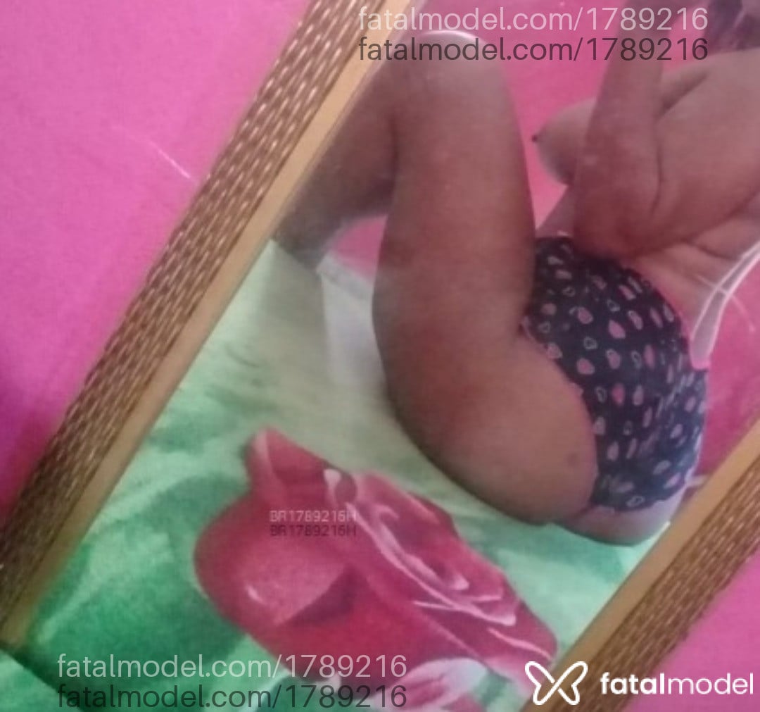 Acompanhante mulher com cabelo castanho de olhos castanhos em Rio de Janeiro - Mulatona