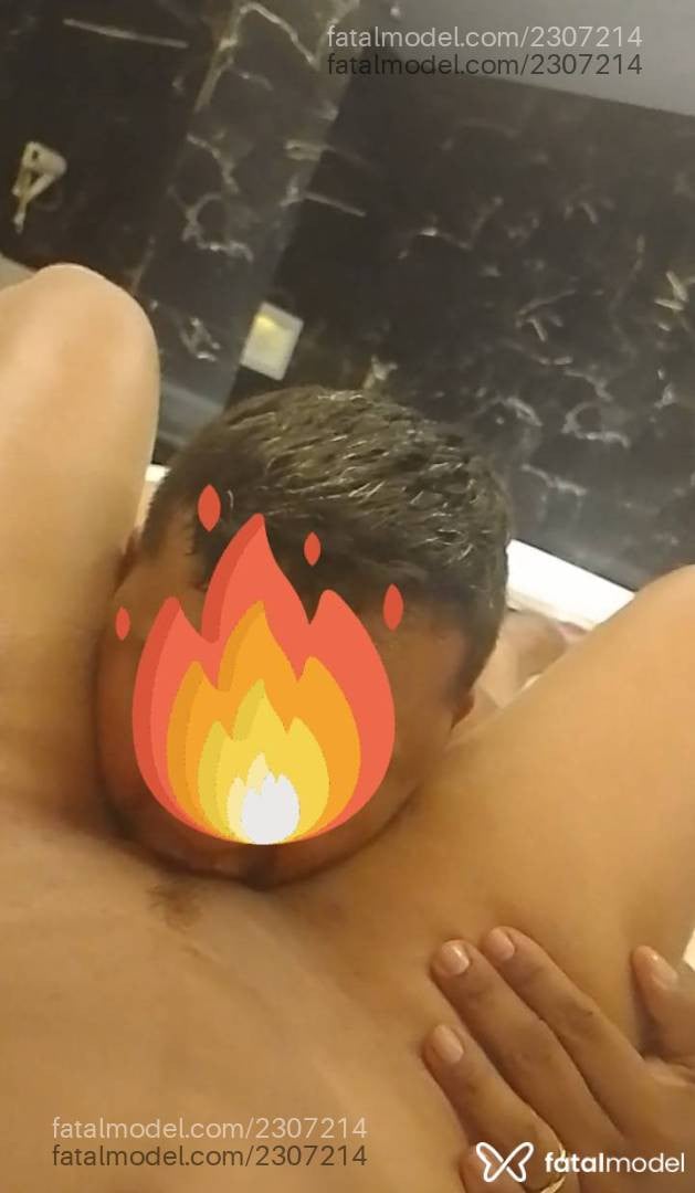 Acompanhante mulher com cabelo castanho de olhos pretos - Agatha Moreira
