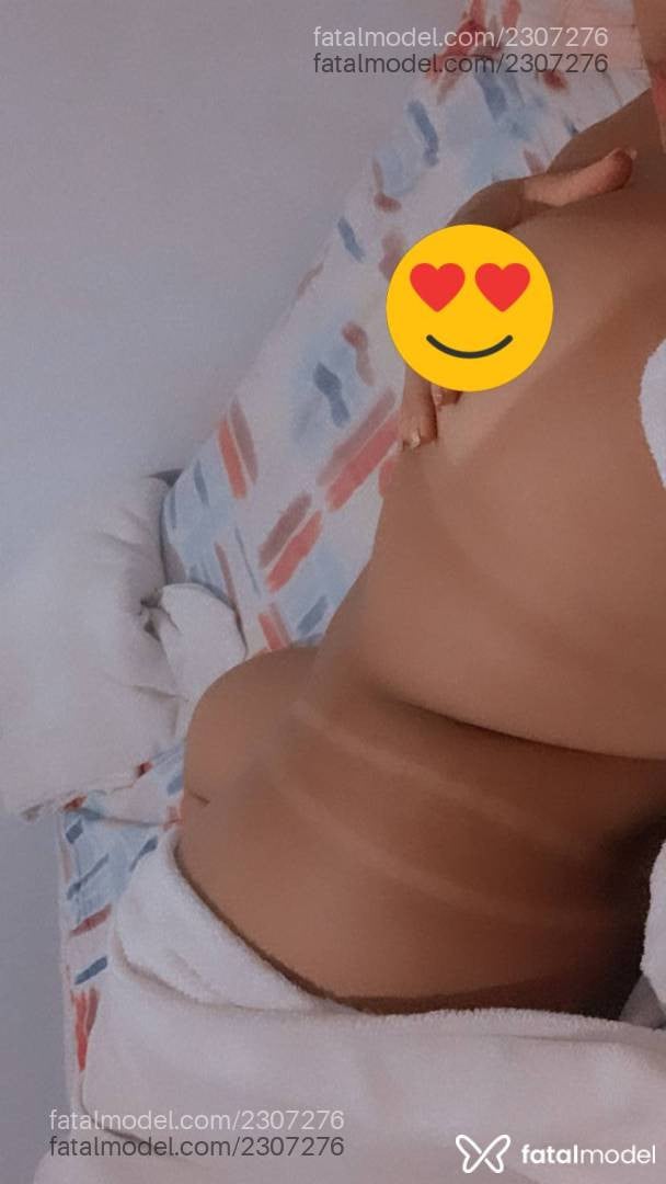Acompanhante mulher morena (o) de olhos castanhos - Bella Padilha