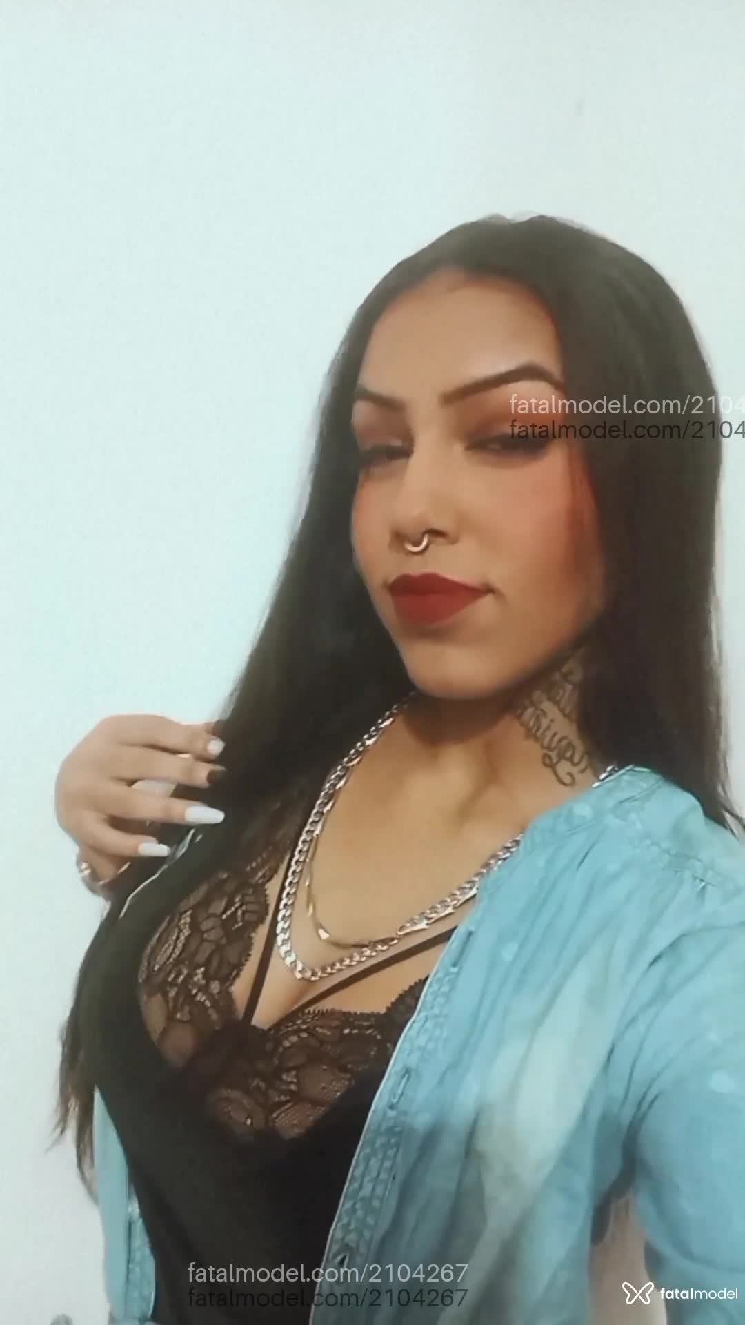 Acompanhante mulher morena (o) de olhos castanhos - Eduarda