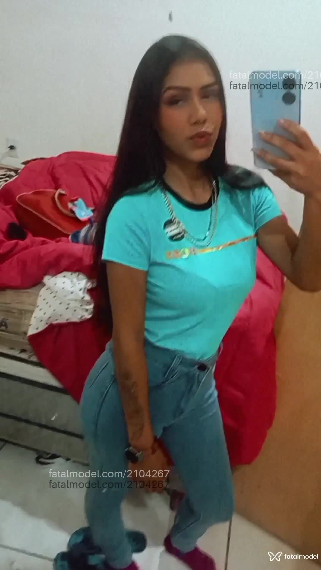 Acompanhante mulher morena (o) de olhos castanhos - Eduarda