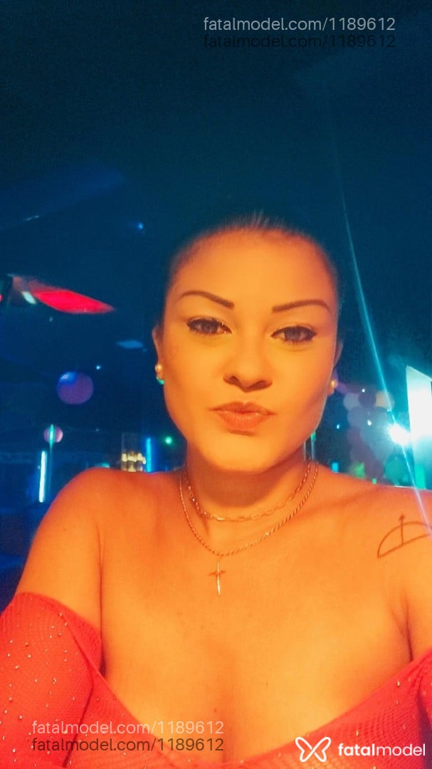 Acompanhante mulher morena (o) de olhos castanhos em Araruama Acompanhante mulher morena (o) de olhos castanhos em Araruama - Thaís Sibylla