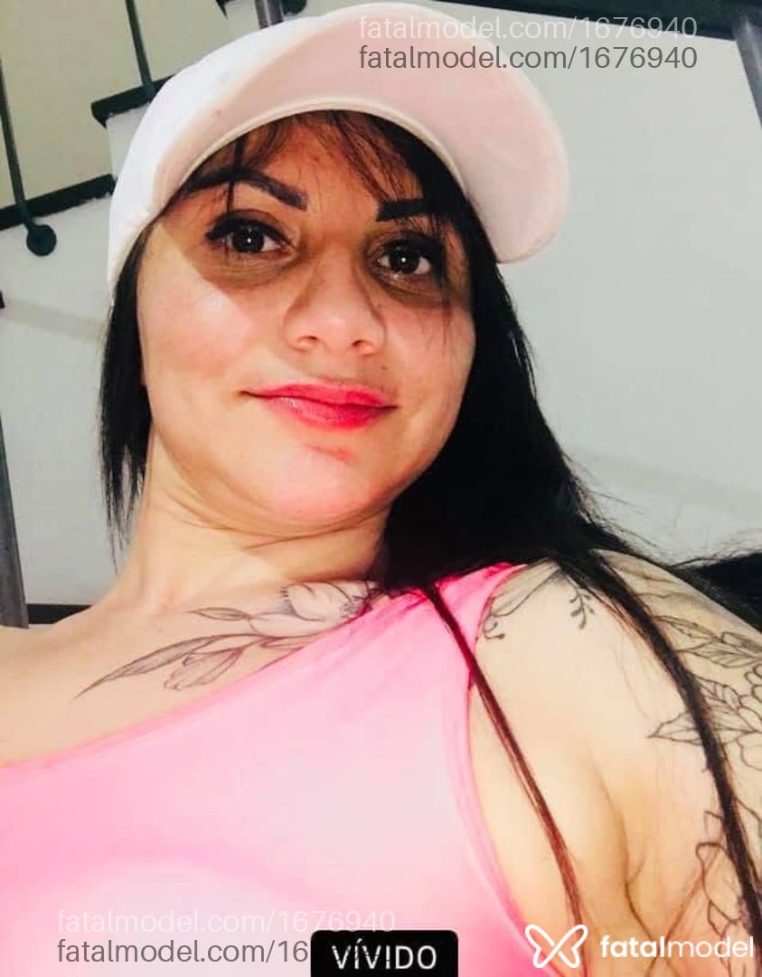 Acompanhante mulher morena (o) de olhos castanhos - Bruna dias Acompanhante mulher morena (o) de olhos castanhos - Bruna dias