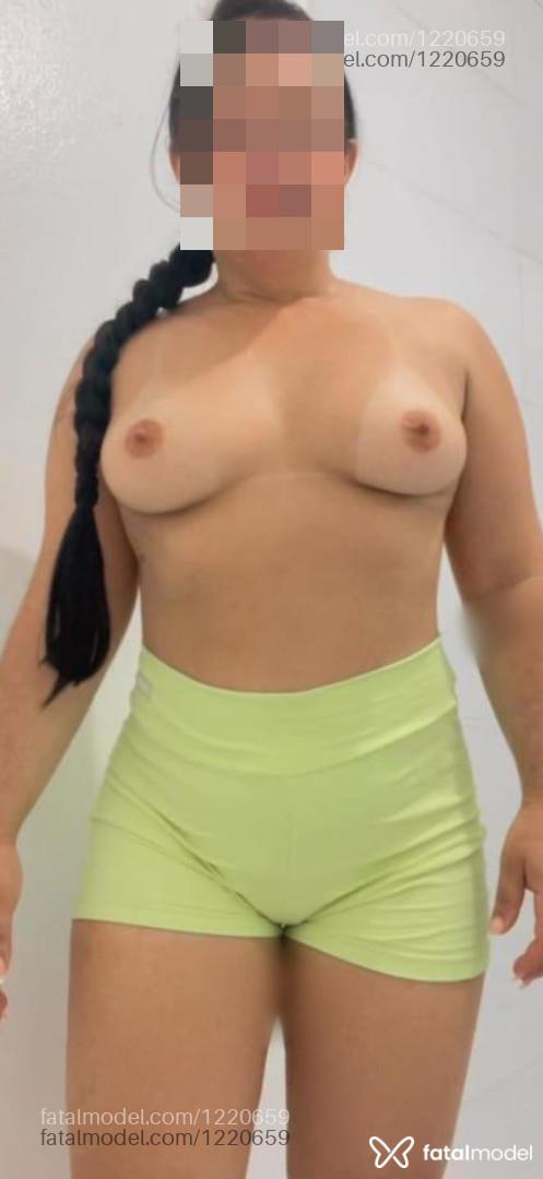 Acompanhante mulher morena (o) de olhos castanhos - Camila Acompanhante mulher morena (o) de olhos castanhos - Camila