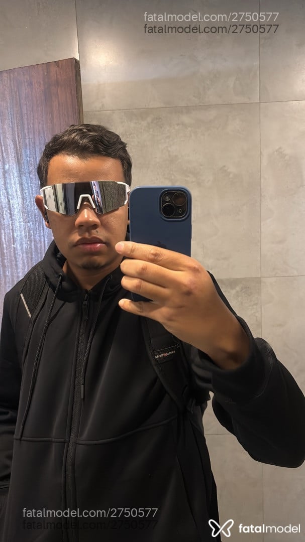 Acompanhante homem morena (o) de olhos pretos em Florianópolis - Alessandro