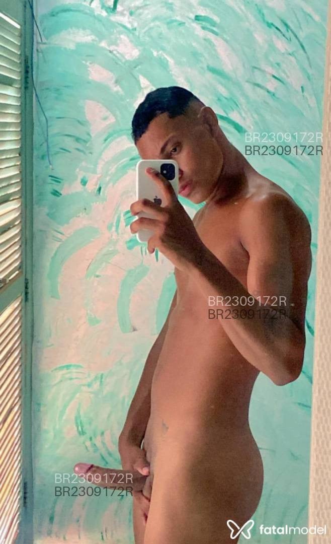 Acompanhante homem morena (o) de olhos castanhos em Salvador - Luidy