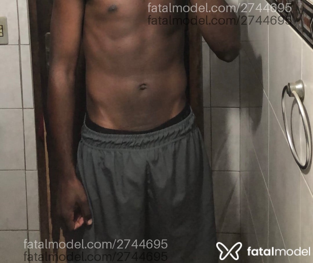 Acompanhante homem morena (o) de olhos pretos em Cachoeiro de Itapemirim Acompanhante homem morena (o) de olhos pretos em Cachoeiro de Itapemirim - Asthon Demartins