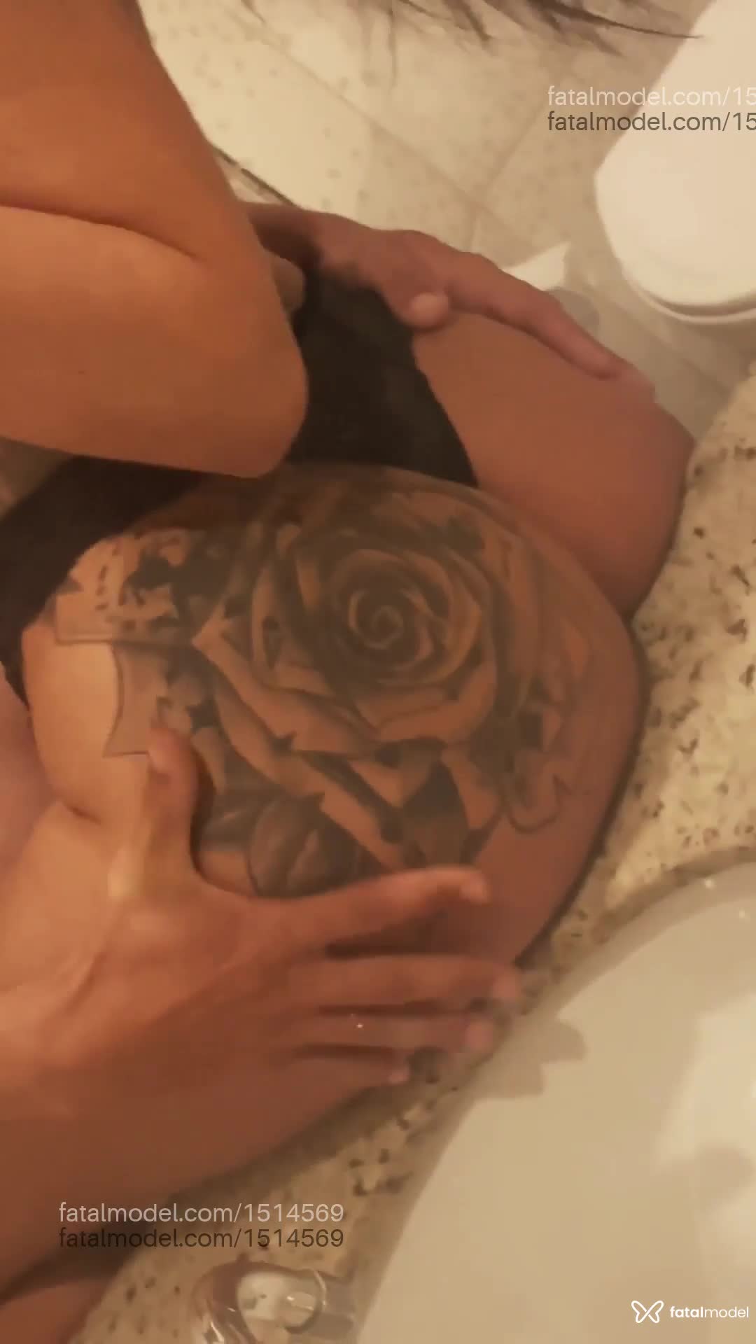 Acompanhante mulher trans com cabelo castanho de olhos castanhos em Palhoça Acompanhante mulher trans com cabelo castanho de olhos castanhos em Palhoça - Angel