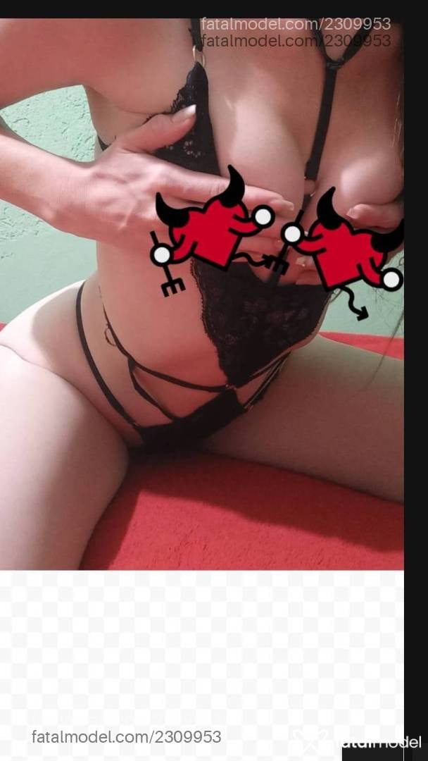 Acompanhante mulher com cabelo castanho de olhos mel em Franca - Sabrina Ferrari