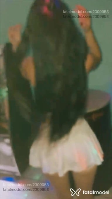 Acompanhante mulher com cabelo castanho de olhos mel em Franca Acompanhante mulher com cabelo castanho de olhos mel em Franca - Sabrina Ferrari