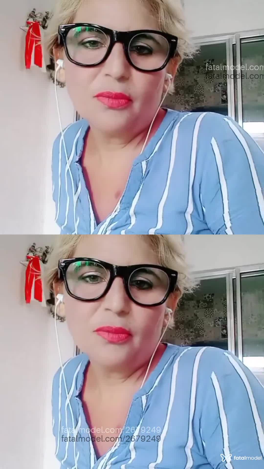 Acompanhante mulher com cabelo castanho de olhos mel em Belém - Rita Araújo