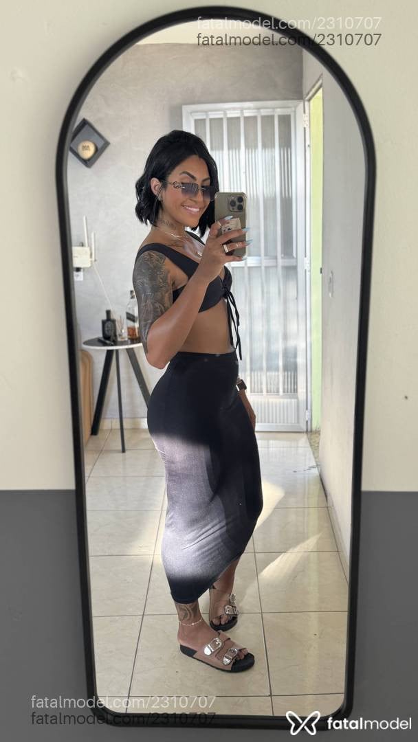 Acompanhante mulher morena (o) de olhos castanhos em Rio de Janeiro - Julia Mitrovic