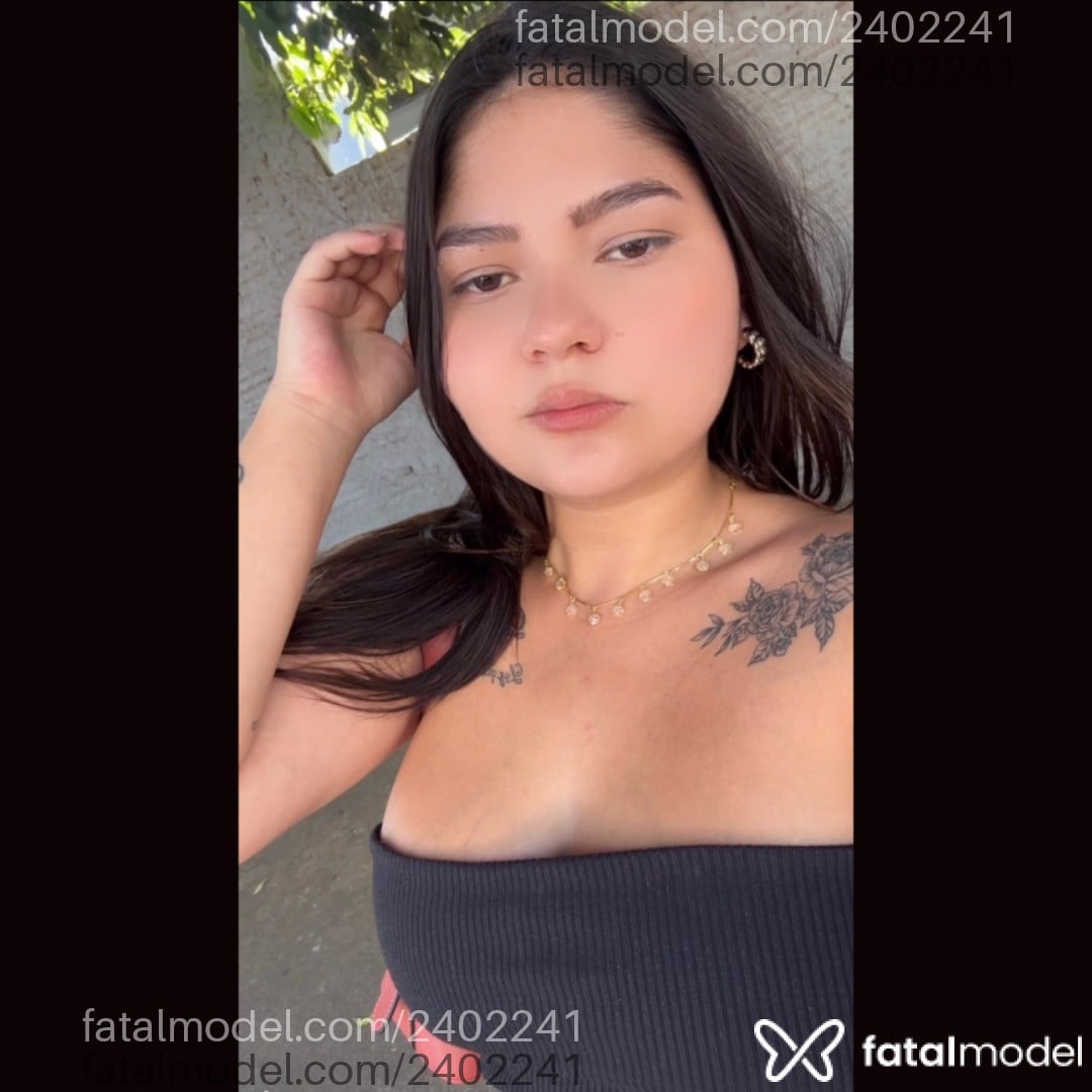 Acompanhante mulher morena (o) de olhos castanhos em São Luís de Montes Belos Acompanhante mulher morena (o) de olhos castanhos em São Luís de Montes Belos - Letícia