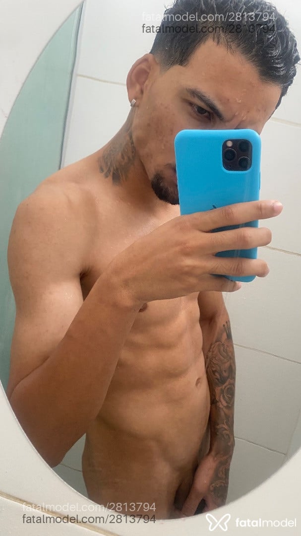 Acompanhante homem morena (o) de olhos castanhos em Rio de Janeiro Acompanhante homem morena (o) de olhos castanhos em Rio de Janeiro - Gabriel
