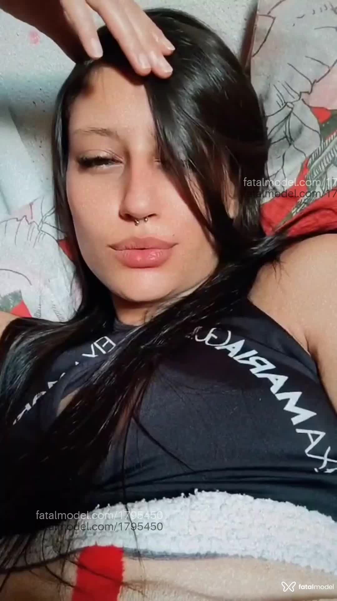 Acompanhante mulher com cabelo castanho de olhos castanhos em Caratinga - Adalin Soares