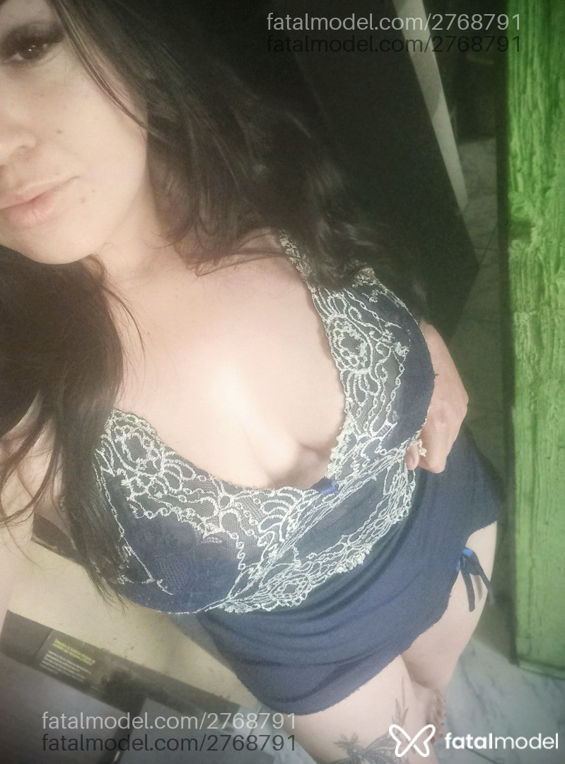 Acompanhante mulher morena (o) de olhos castanhos em São Paulo - Yummi Oliveira