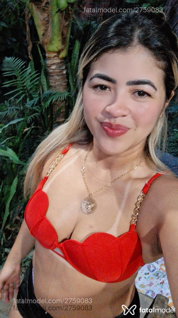 Acompanhante mulher loira (o) de olhos castanhos em Virtual Acompanhante mulher loira (o) de olhos castanhos em Virtual - Thay Lopes