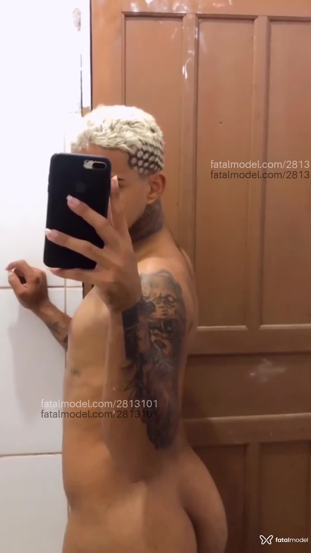 Acompanhante homem morena (o) de olhos mel em Vila Velha - Pedro