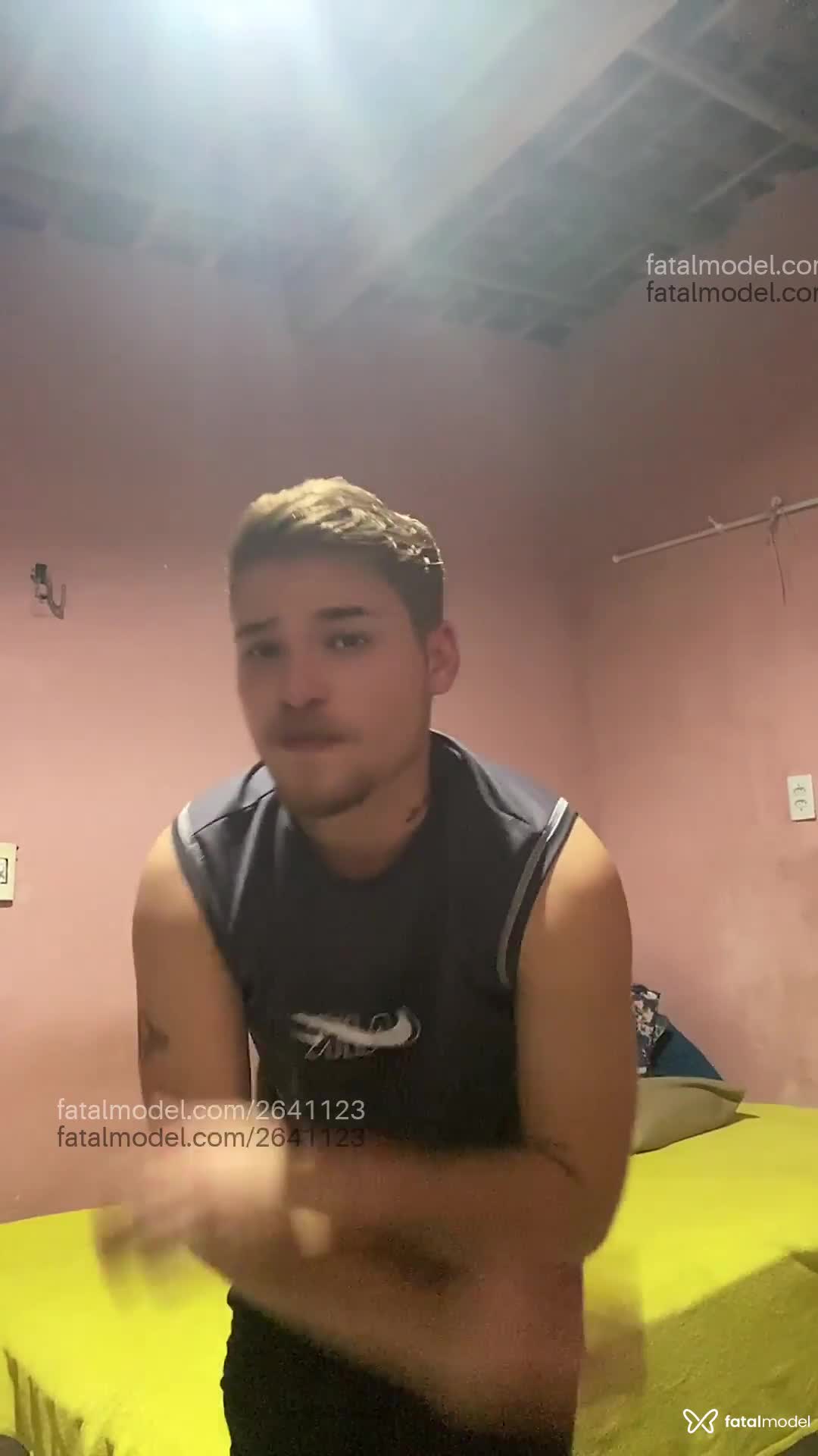 Acompanhante homem loira (o) de olhos castanhos em Fortaleza - Danbryan