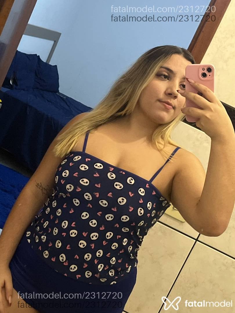 Acompanhante mulher loira (o) de olhos castanhos em Paranavaí - Stephany