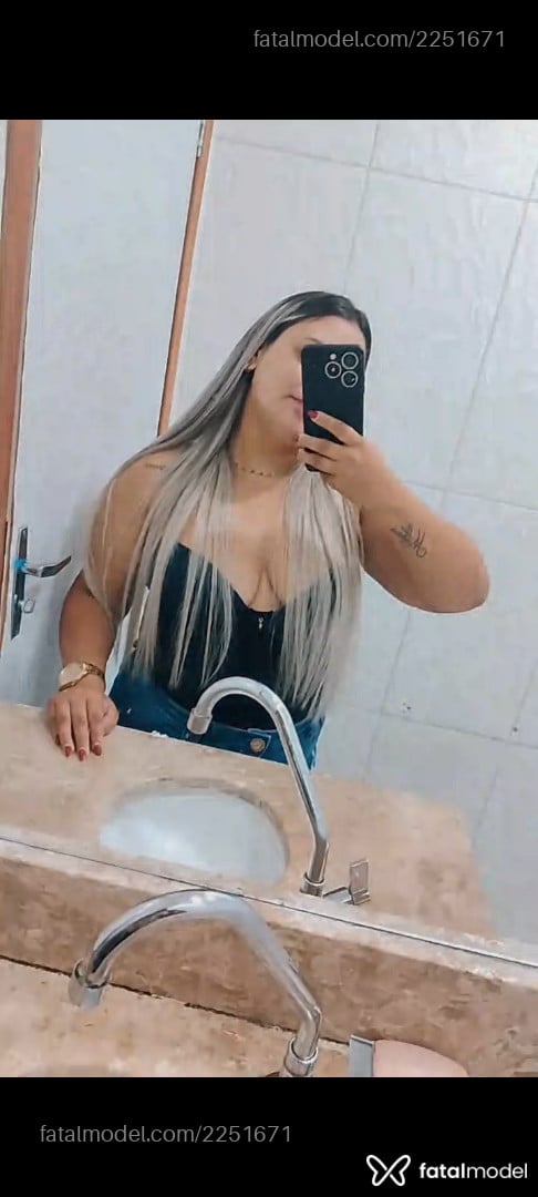Acompanhante mulher loira (o) de olhos mel em Feira de Santana - Bruna Mello