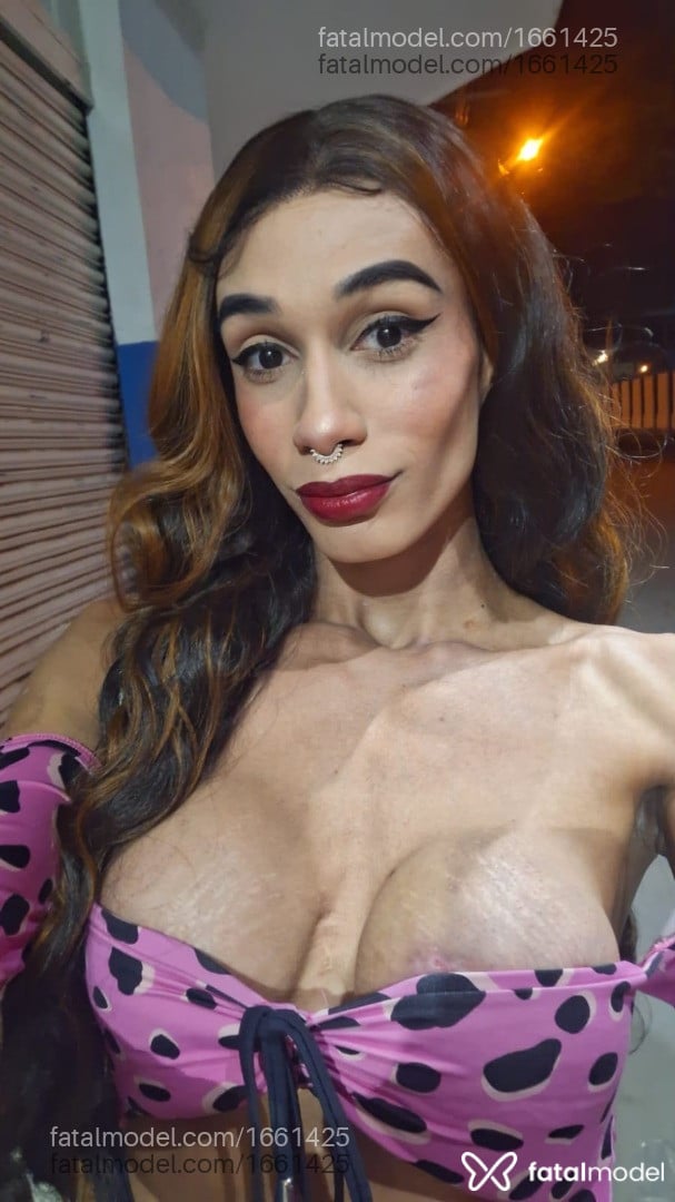Acompanhante travesti morena (o) de olhos pretos em Franca - Medusa