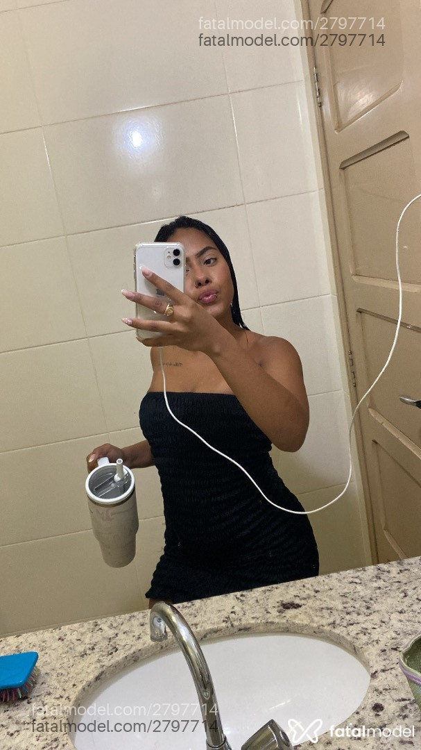 Acompanhante mulher morena (o) de olhos castanhos em Rio de Janeiro Acompanhante mulher morena (o) de olhos castanhos em Rio de Janeiro - Melissa Maria