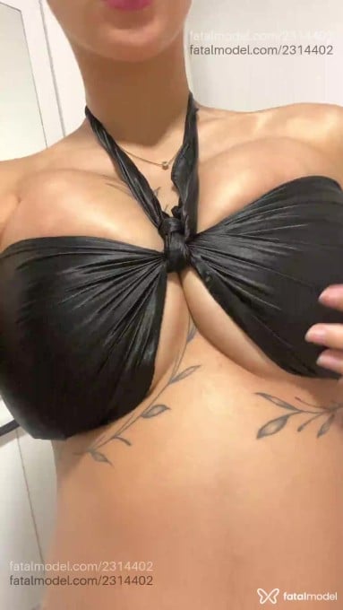 Acompanhante mulher com cabelo castanho de olhos castanhos - Camilly Santos Acompanhante mulher com cabelo castanho de olhos castanhos - Camilly Santos
