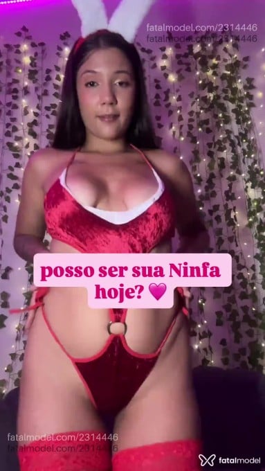 Acompanhante mulher com cabelo castanho de olhos castanhos em Virtual - Mia Hub