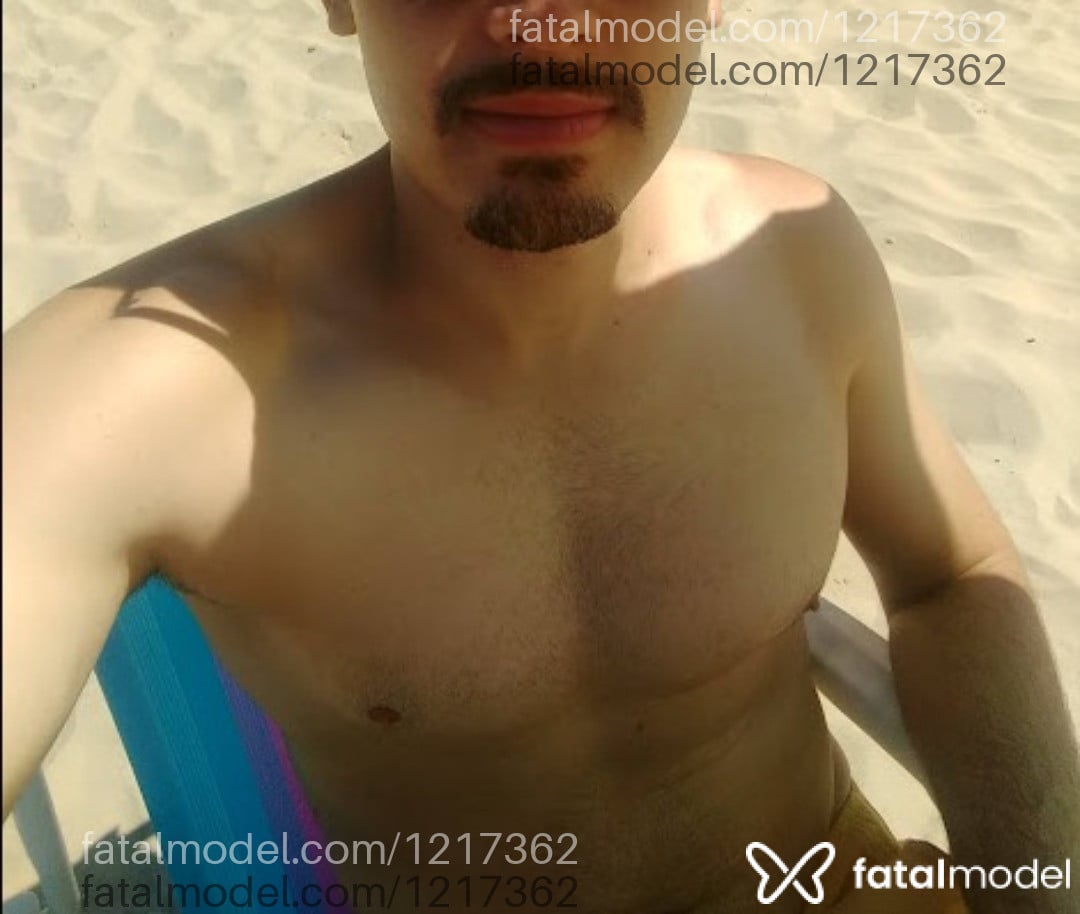 Acompanhante homem morena (o) de olhos castanhos em Santa Maria Acompanhante homem morena (o) de olhos castanhos em Santa Maria - John Colosso