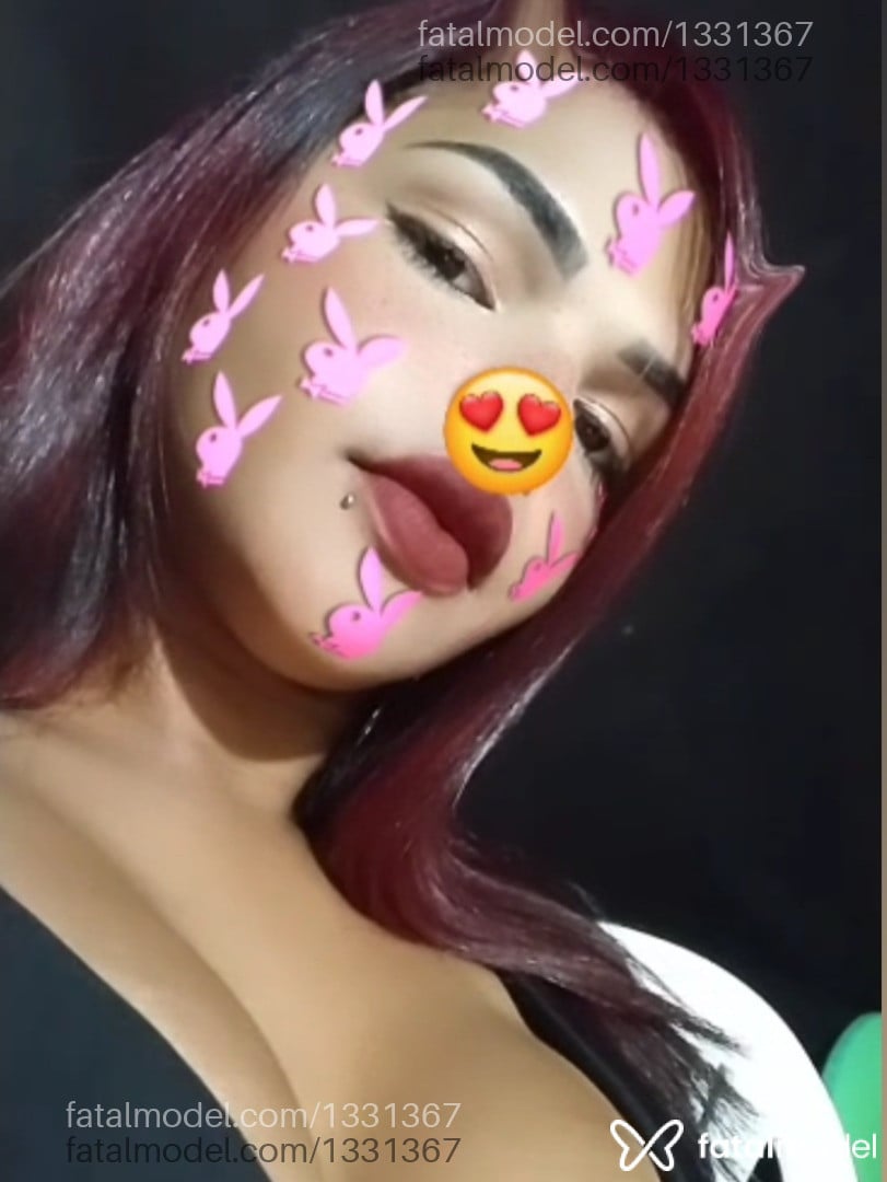 Acompanhante mulher trans morena (o) de olhos pretos em Campina Grande Acompanhante mulher trans morena (o) de olhos pretos em Campina Grande - Thay rios