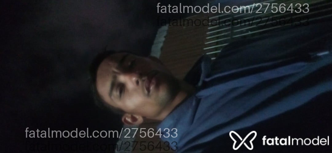 Acompanhante homem morena (o) de olhos castanhos em Porto Belo - Gustavo
