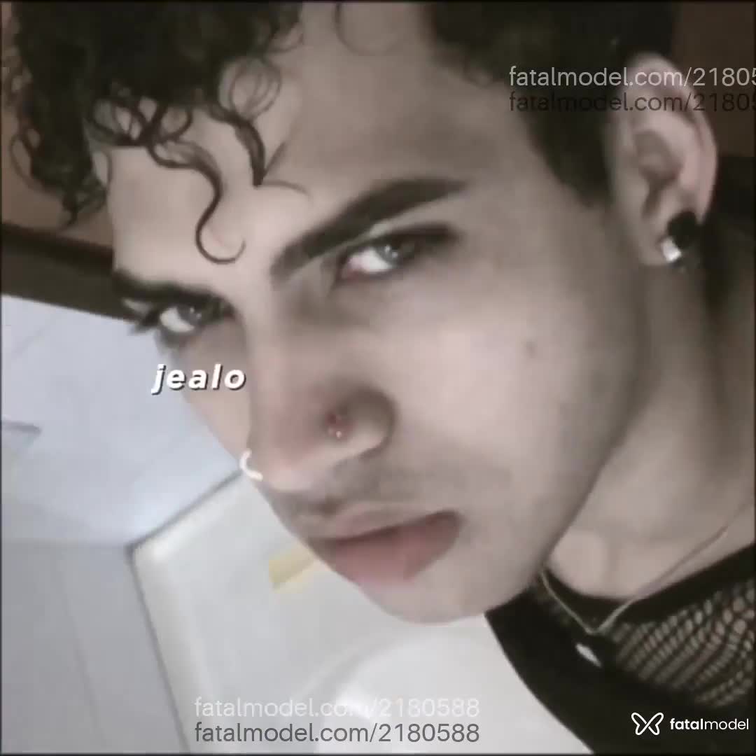 Acompanhante homem loira (o) de olhos verdes em Maringá Acompanhante homem loira (o) de olhos verdes em Maringá - Pedrocsdotado