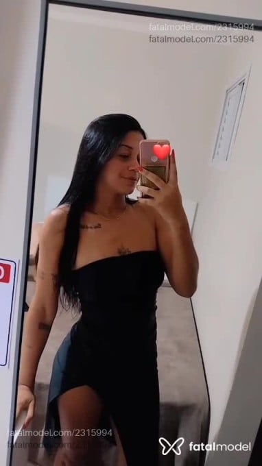 Acompanhante mulher morena (o) de olhos pretos em São Paulo Acompanhante mulher morena (o) de olhos pretos em São Paulo - Vitoria
