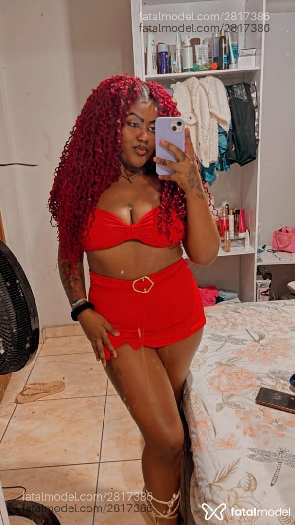 Acompanhante mulher ruiva (o) de olhos pretos em Rio de Janeiro - Morena