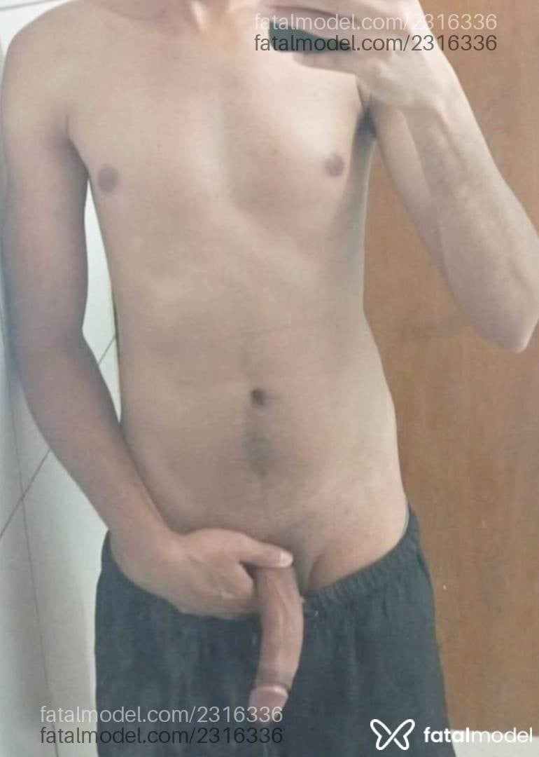 Acompanhante homem morena (o) de olhos pretos em Brasília - Maicon