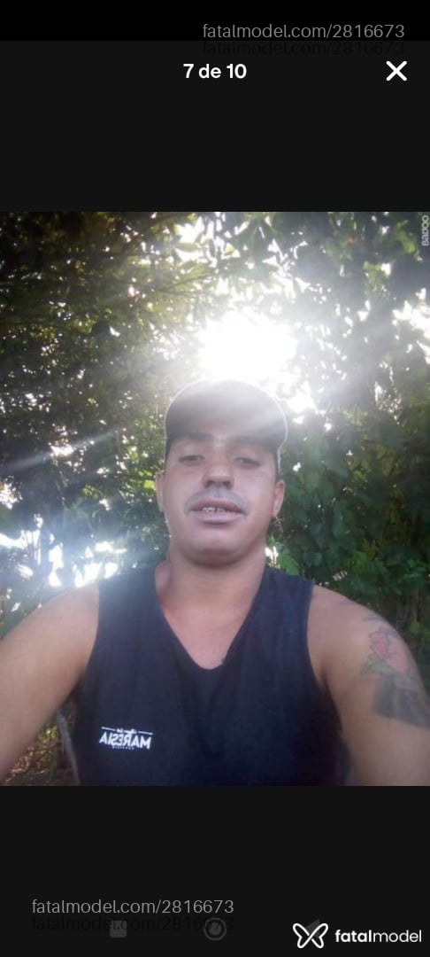Acompanhante homem morena (o) de olhos castanhos - Jefferson Acompanhante homem morena (o) de olhos castanhos - Jefferson