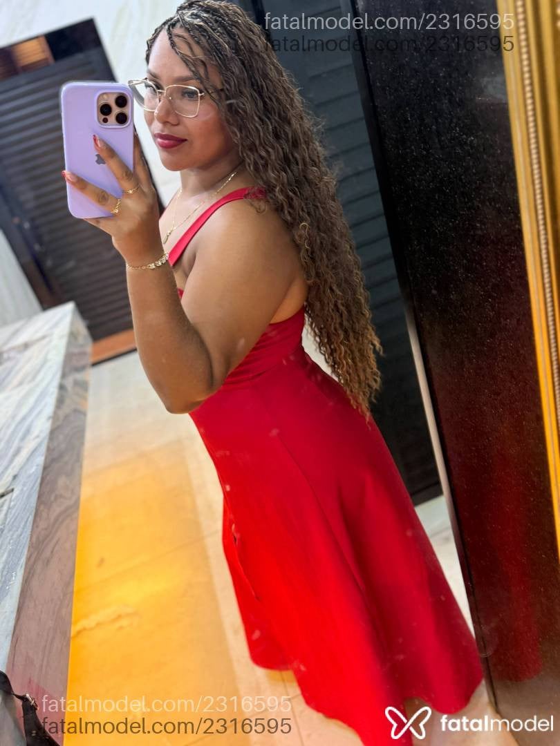 Acompanhante mulher com cabelo castanho de olhos castanhos - Ketellyn Monroe