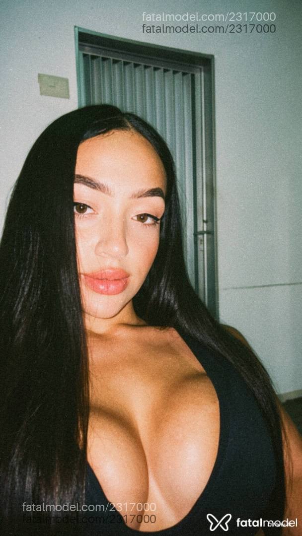 Acompanhante mulher morena (o) de olhos mel em Araguari - Fernanda Rodrigues