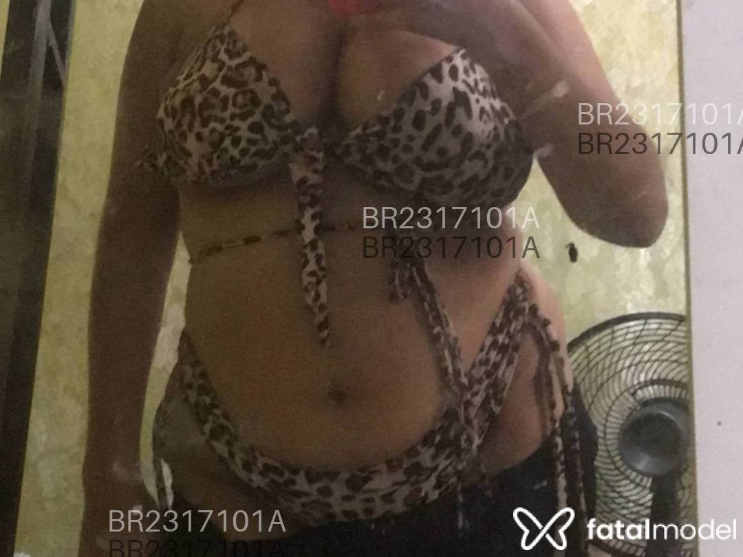 Acompanhante mulher morena (o) de olhos castanhos em Virtual - Juliana