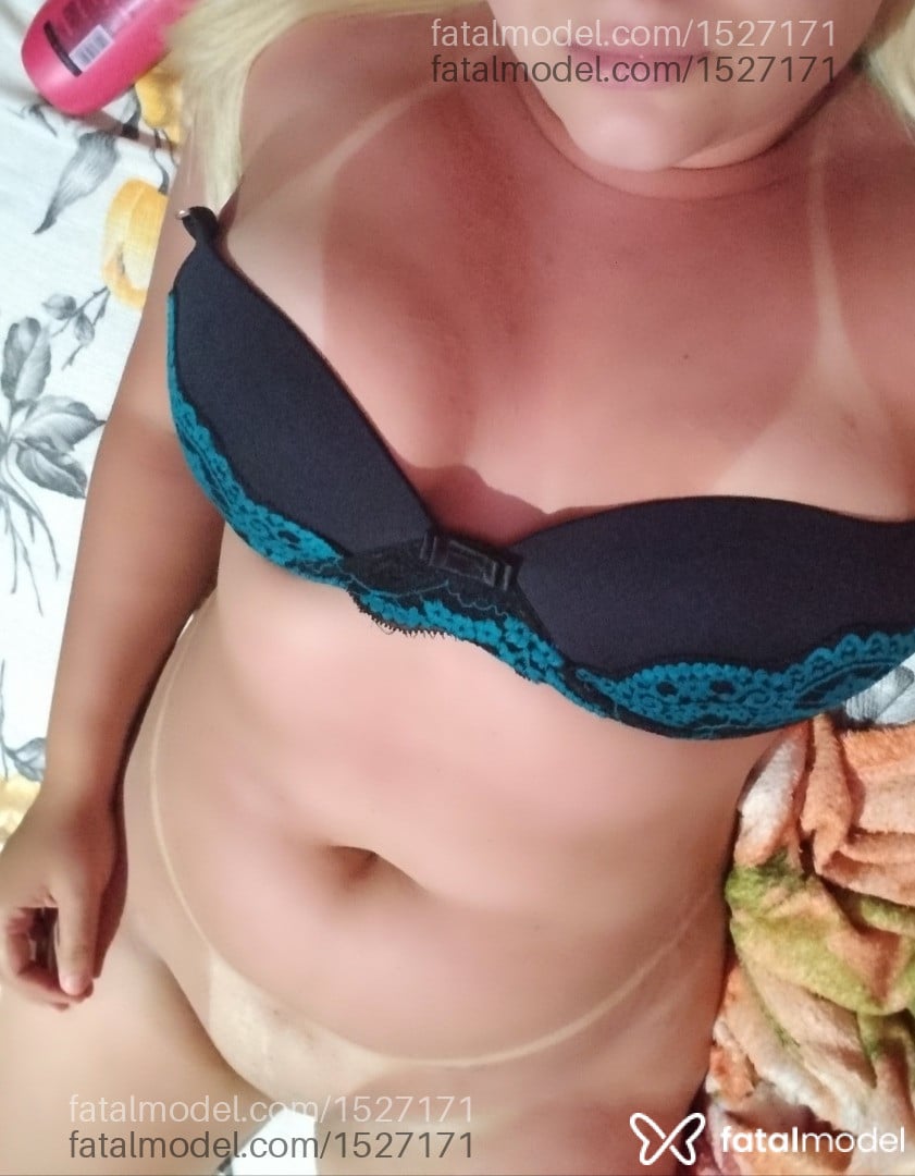Acompanhante mulher loira (o) de olhos mel em Montividiu - Isabella Ferraz