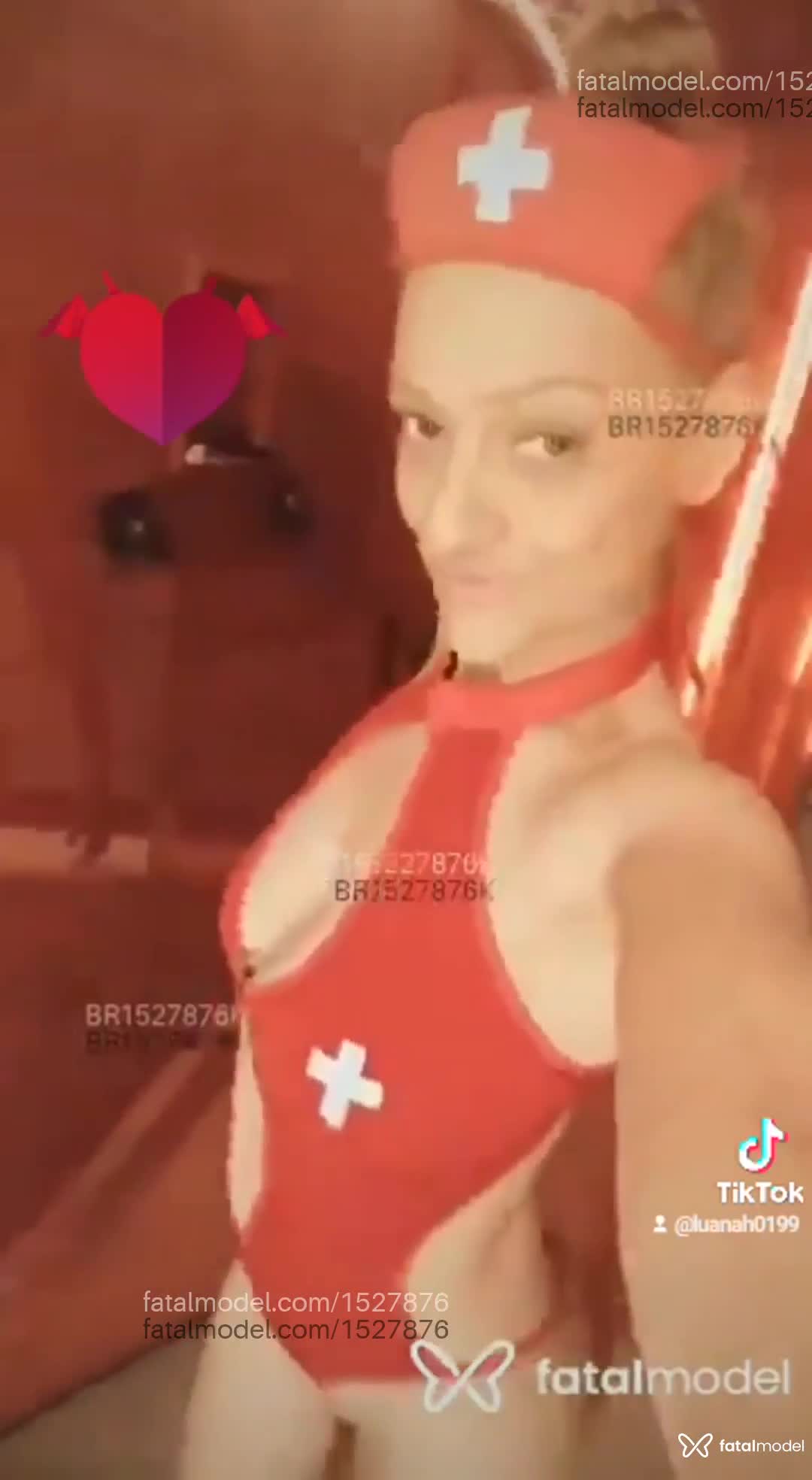 Acompanhante mulher loira (o) de olhos castanhos em São Paulo - Luanah Leal
