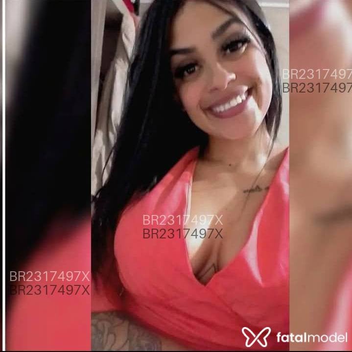Acompanhante mulher morena (o) de olhos castanhos em Porto Alegre Acompanhante mulher morena (o) de olhos castanhos em Porto Alegre - Julia Duarte