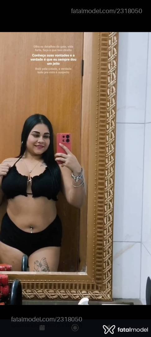 Acompanhante mulher morena (o) de olhos castanhos - Moreninhasafadinha