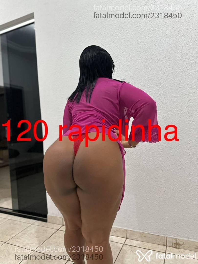 Acompanhante mulher com cabelo castanho de olhos pretos - Solange