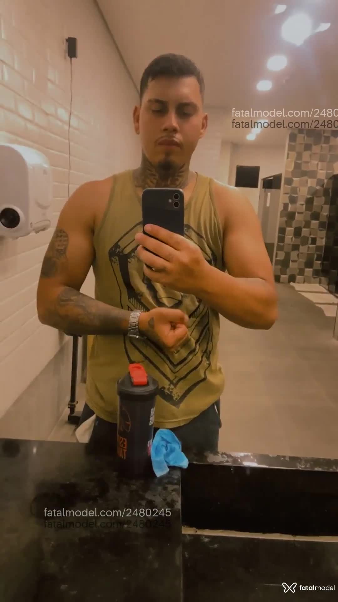 Acompanhante homem com cabelo castanho de olhos castanhos em Florianópolis - Marlon