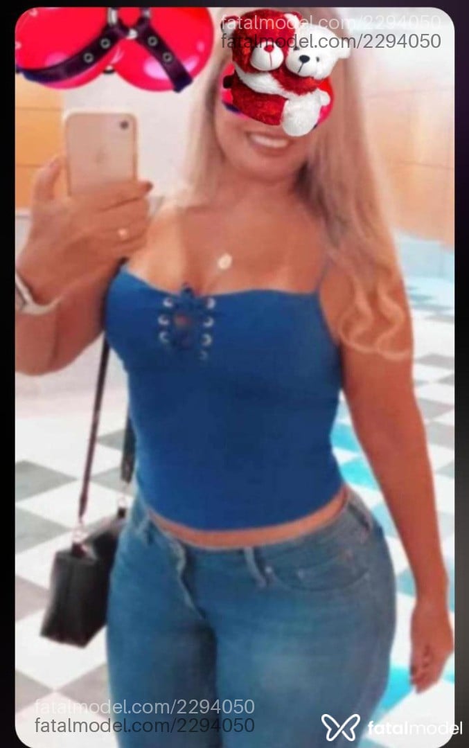 Acompanhante mulher loira (o) de olhos castanhos em Goiânia - Mary Alessandra